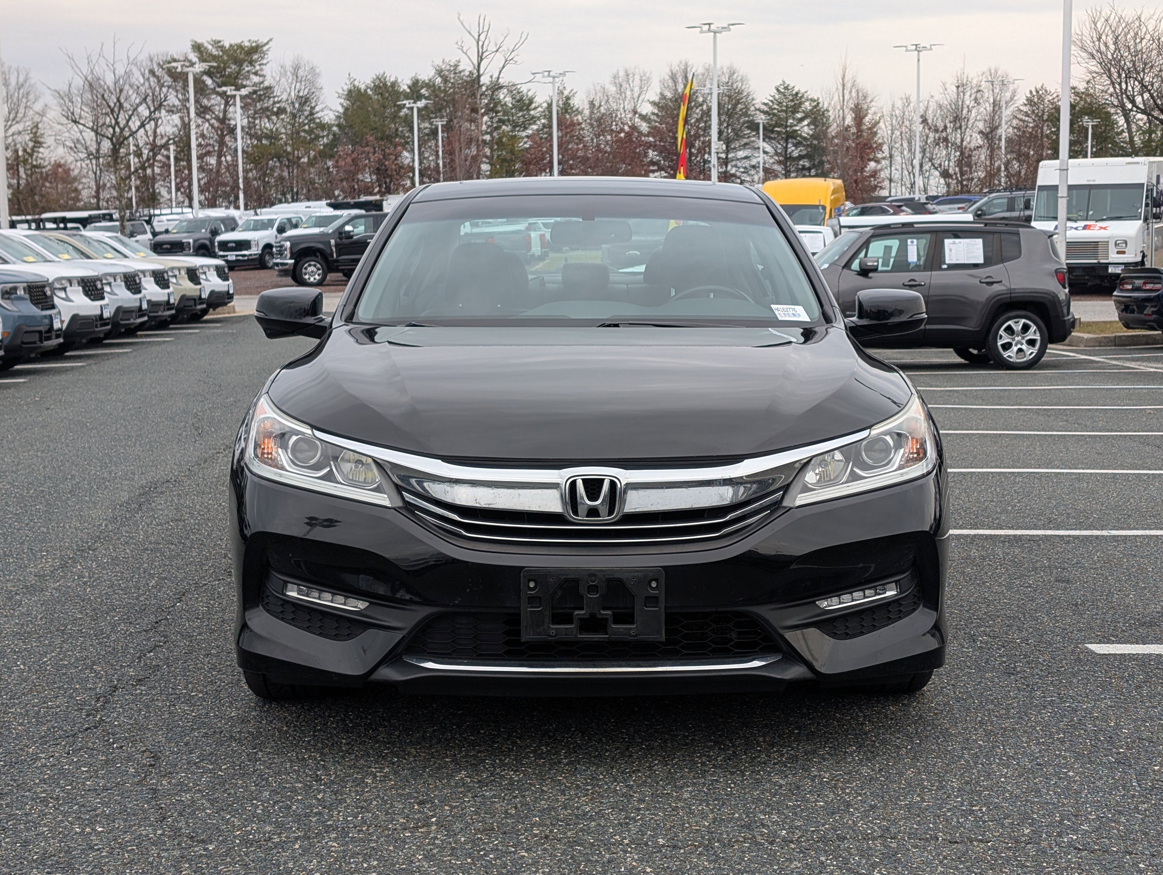 Used 2017 Honda Accord EX-L image 8