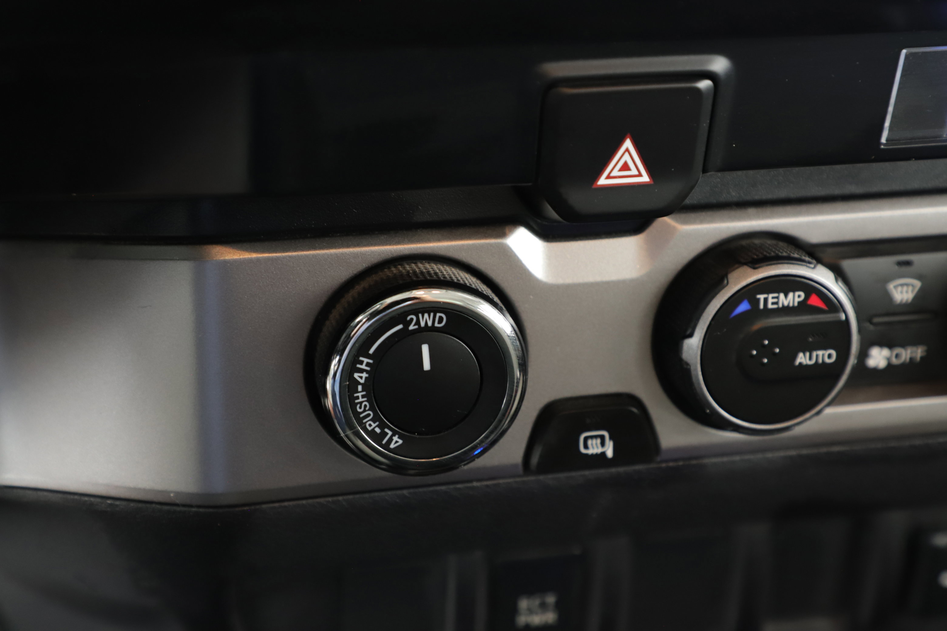 Used 2023 Toyota Tacoma SR image 16