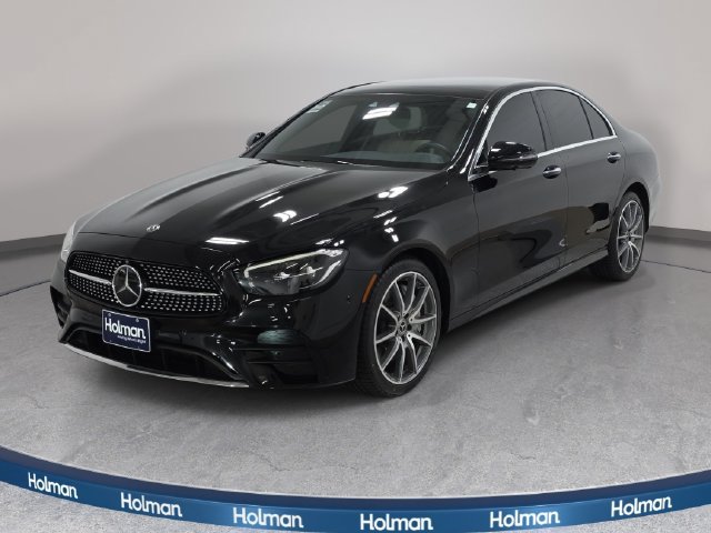 Used 2023 Mercedes-Benz E 350 4MATIC Sedan image 1