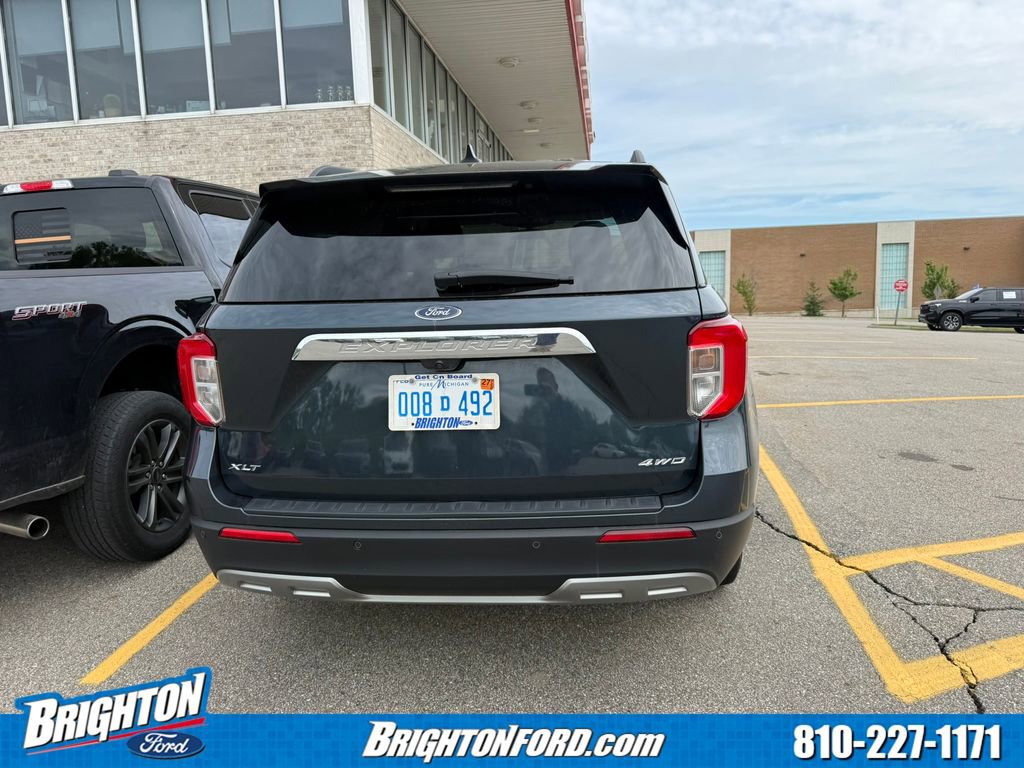 Certified 2023 Ford Explorer XLT w/ Equipment Group 202A AWD/4WD image 6