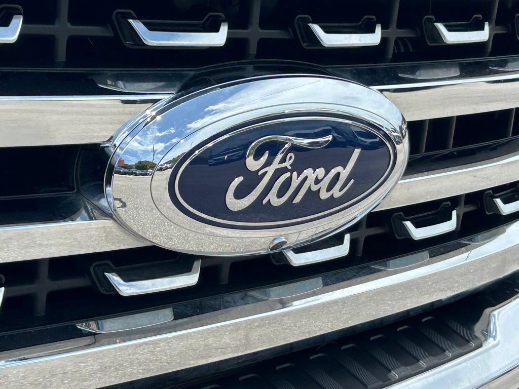 Certified 2023 Ford F350 Lariat w/ Lariat Ultimate Package AWD/4WD image 23