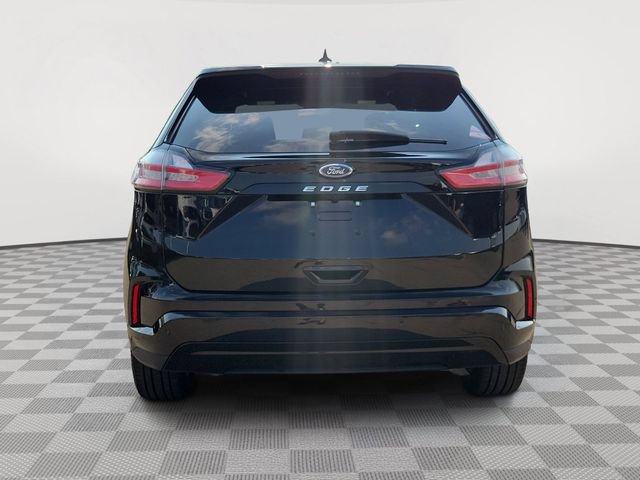 Certified 2024 Ford Edge ST-Line AWD/4WD image 4