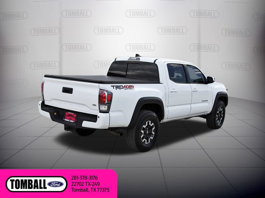 Used 2023 Toyota Tacoma TRD Off-Road w/ Technology Package AWD/4WD image 7