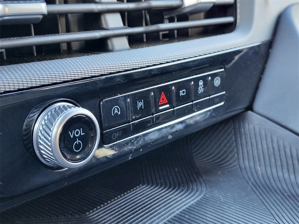 Certified 2025 Ford Explorer ST-Line image 26