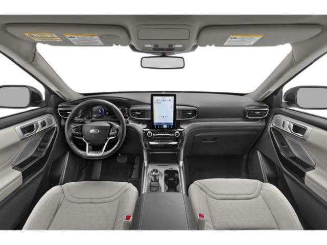 Certified 2023 Ford Explorer Platinum w/ Technology Package AWD/4WD image 8