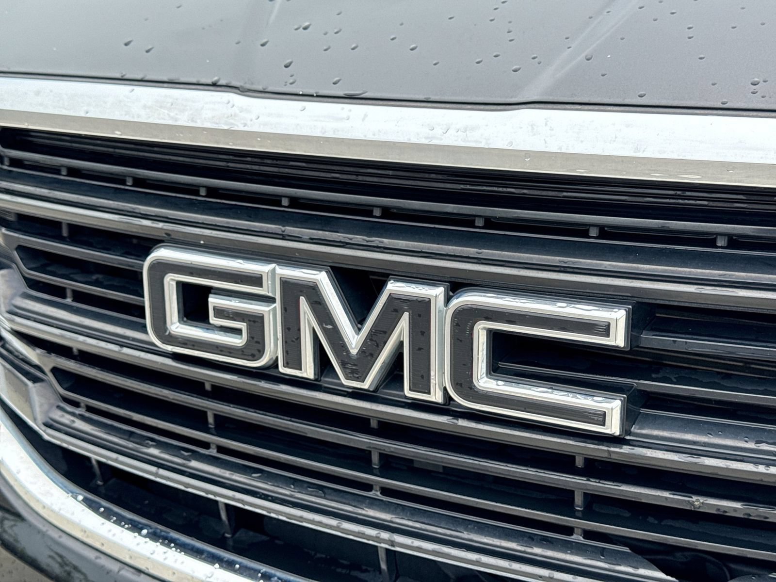 Used 2020 GMC Terrain SLE FWD image 14
