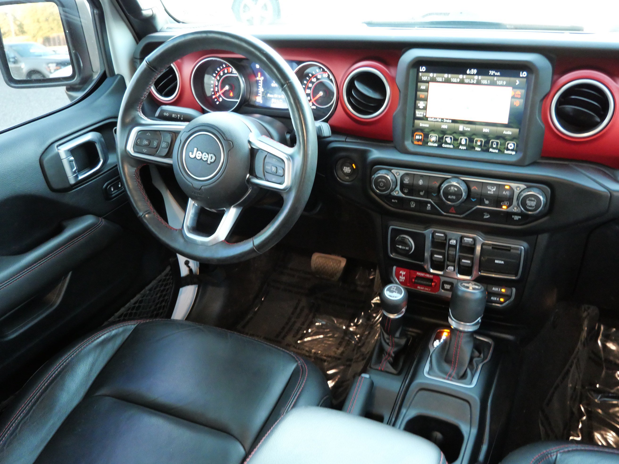 Used 2019 Jeep Wrangler Unlimited Rubicon AWD/4WD image 9