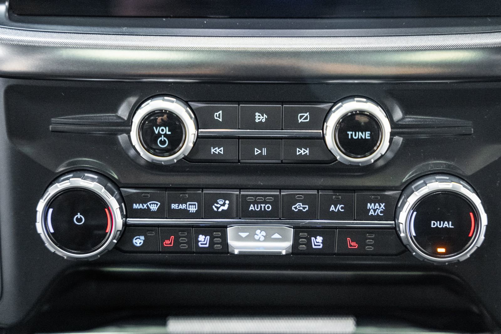 Certified 2022 Ford F150 Tremor w/ Equipment Group 402A High image 31