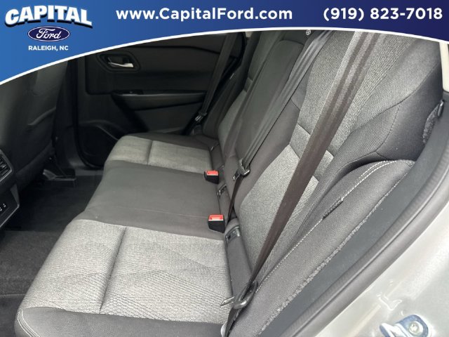 Used 2025 Nissan Rogue SV FWD image 18