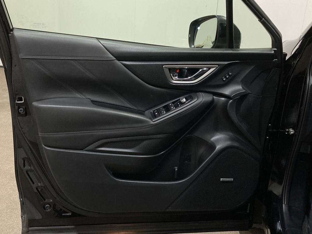 Used 2023 Subaru Forester Touring image 23