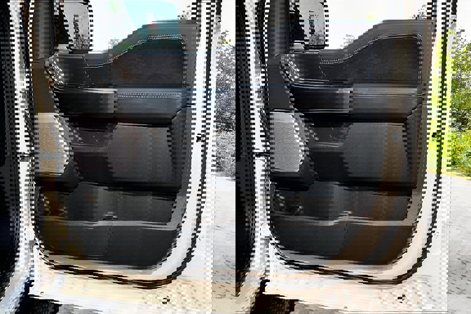 Certified 2025 Ford F150 Platinum w/ Equipment Group 702A High image 25