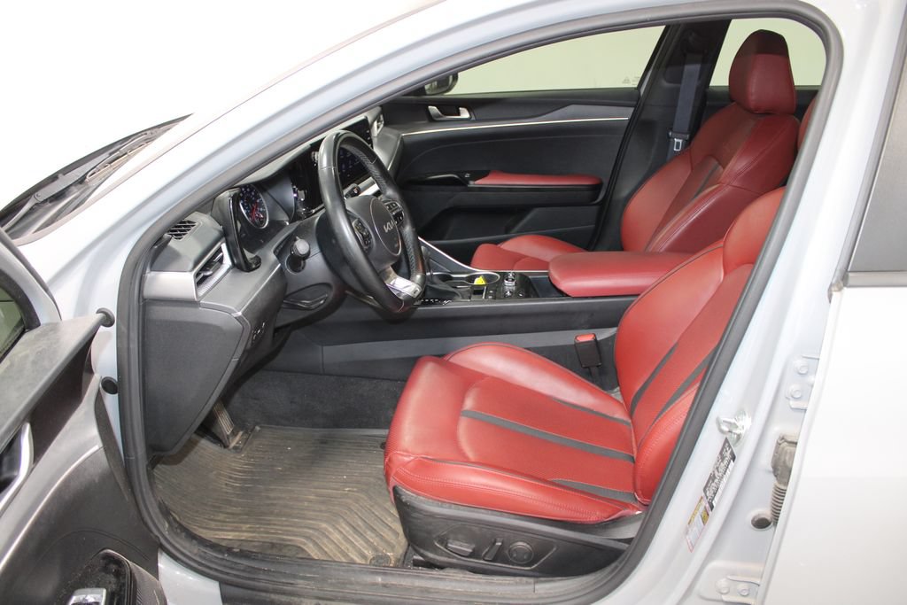 Used 2024 Kia K5 GT-Line w/ GT-Line Premium Package FWD image 17
