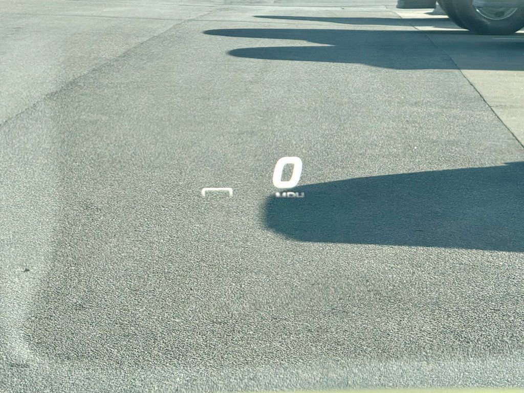 Used 2021 Chevrolet Corvette Stingray Premium Cpe w/ Z51 Performance Package image 23