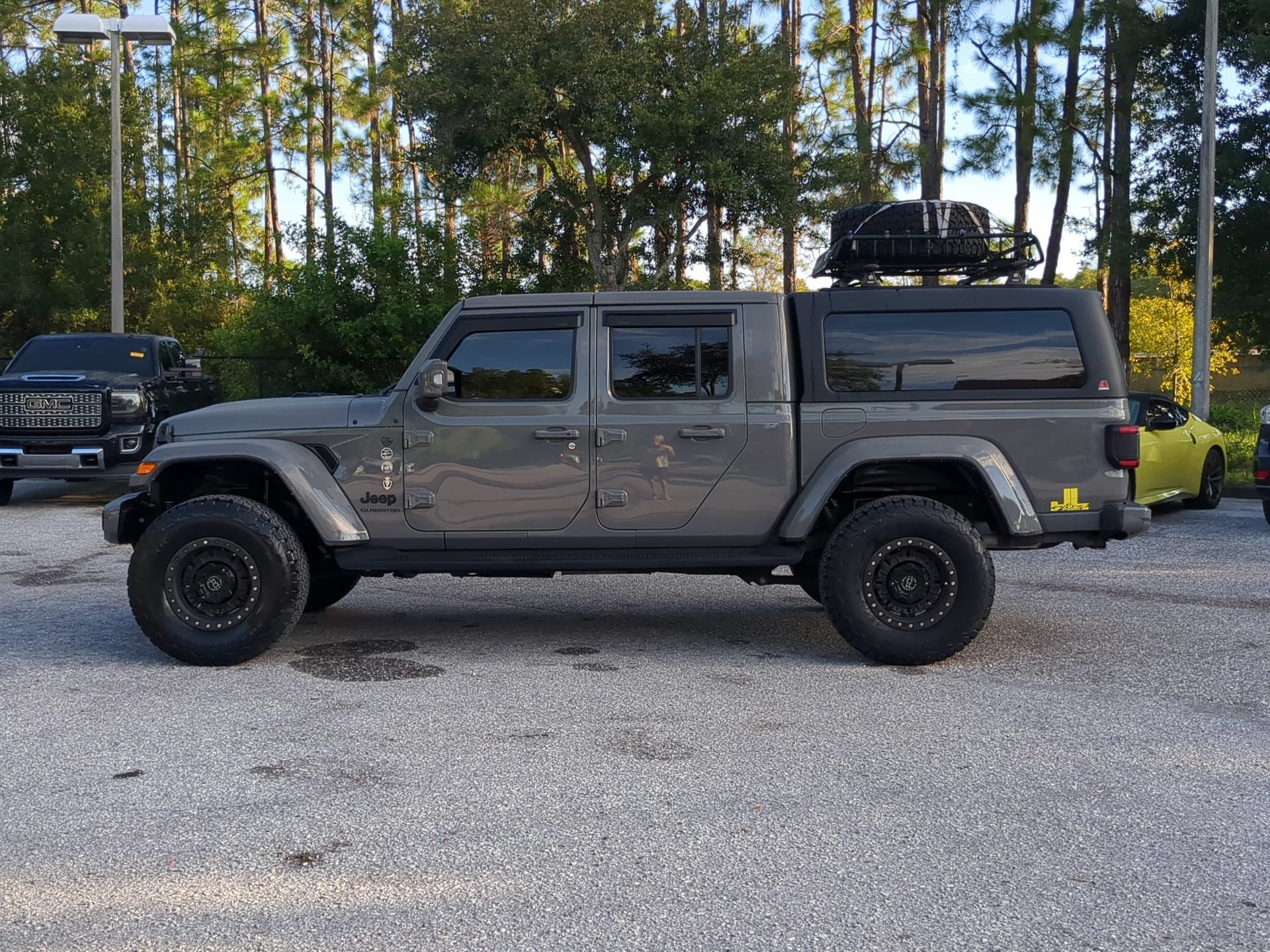 Used 2022 Jeep Gladiator Overland AWD/4WD image 43