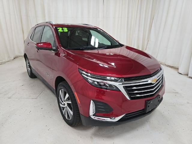 Used 2023 Chevrolet Equinox Premier AWD/4WD image 11