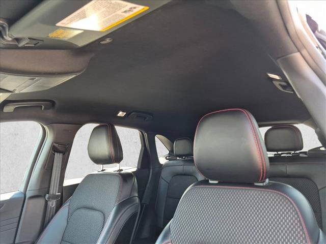 Certified 2023 Ford Escape ST-Line w/ Tech Pack #1 AWD/4WD image 19