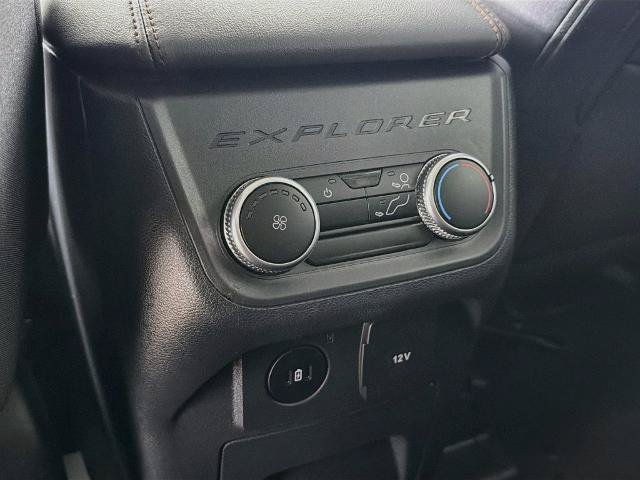 Certified 2025 Ford Explorer Active AWD/4WD image 25
