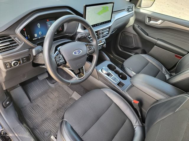 Certified 2023 Ford Escape SE FWD image 19