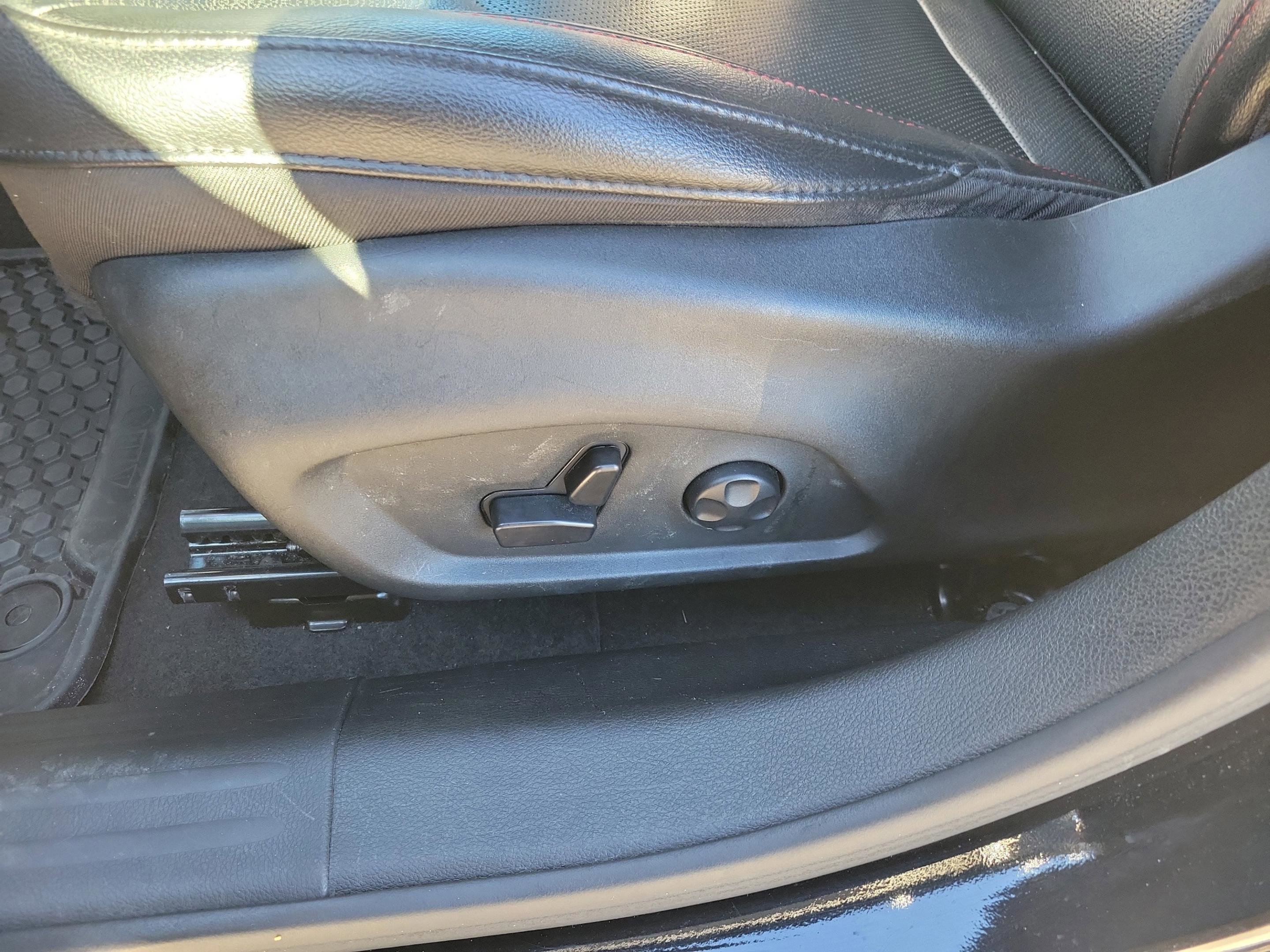 Used 2020 Jeep Compass Trailhawk w/ Leather Interior Group image 7