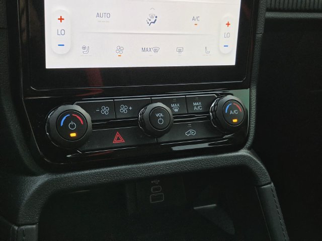 Certified 2025 Ford Ranger Raptor AWD/4WD image 17