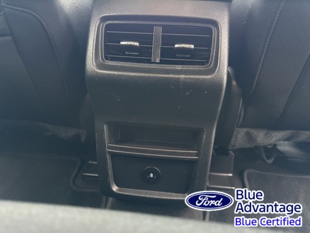 Certified 2024 Ford Edge SE image 35