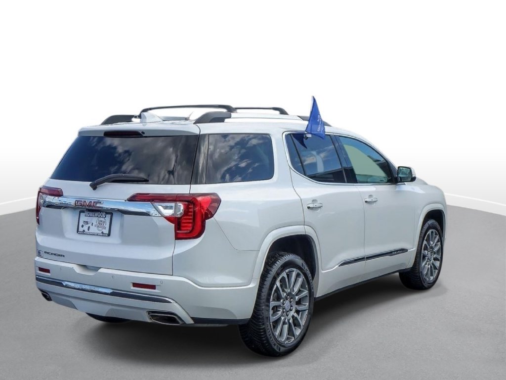 Used 2023 GMC Acadia Denali w/ Denali Technology Package FWD image 8