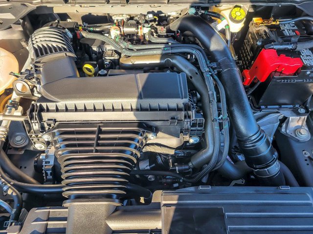 Certified 2024 Ford Escape ST-Line Elite w/ Premium Technology Package image 31