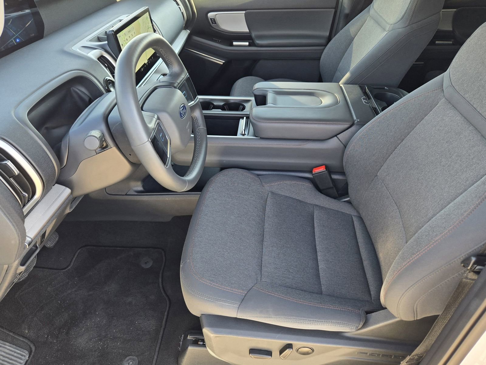 Certified 2025 Ford Expedition Max Active image 14