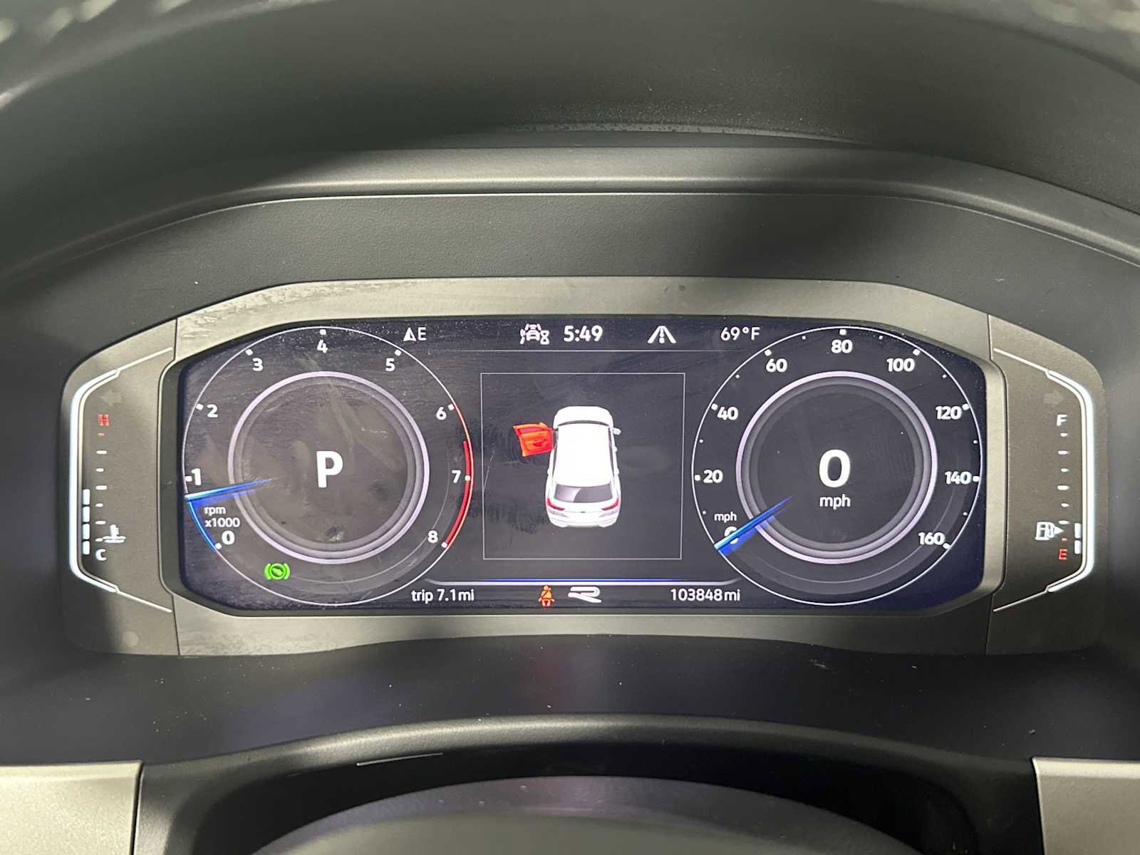 Used 2022 Volkswagen Atlas Cross Sport SEL R-Line image 44