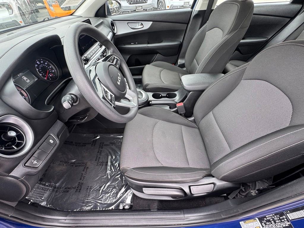 Used 2024 Kia Forte LXS FWD image 17