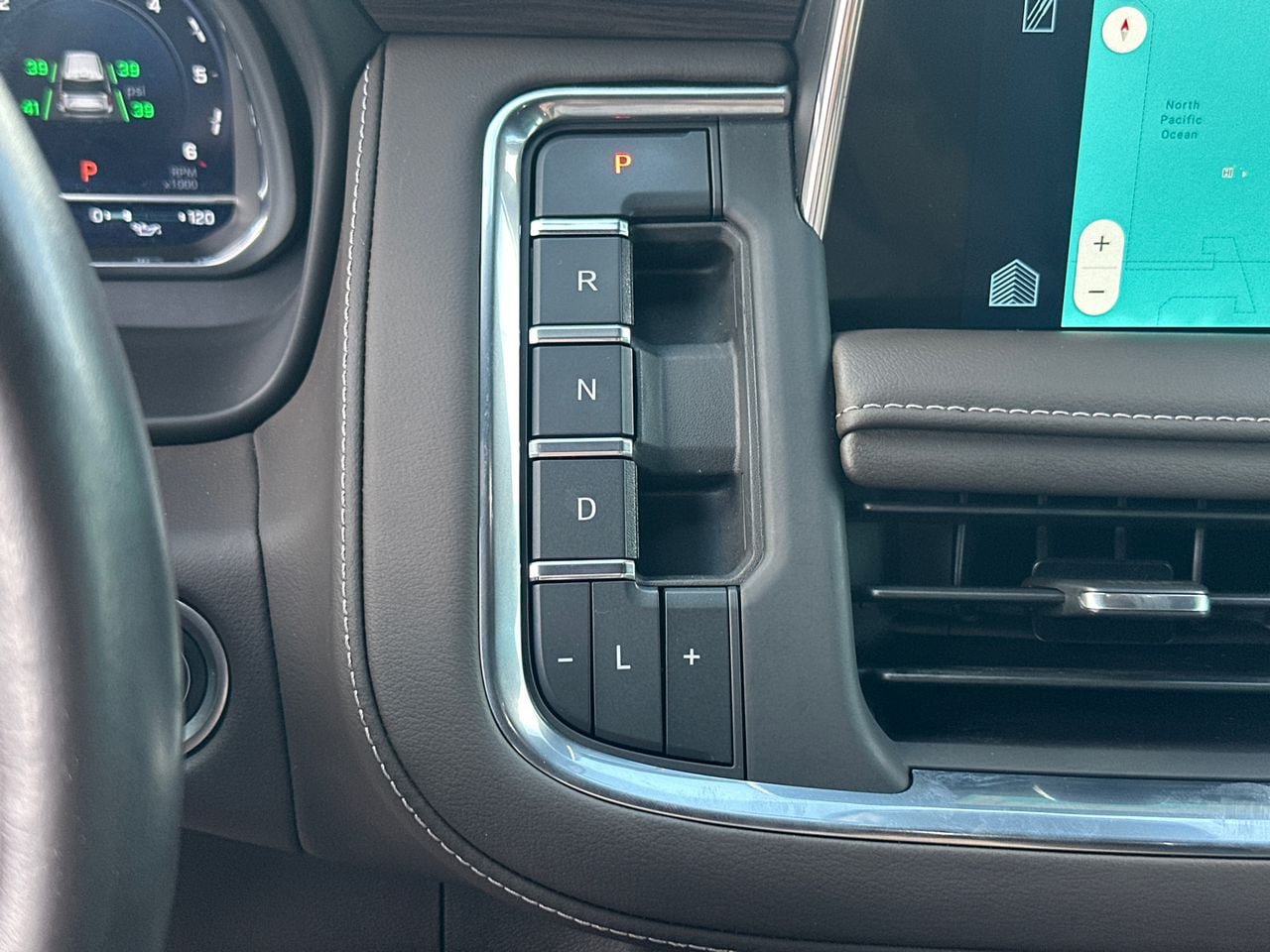 Used 2023 Chevrolet Tahoe LT RWD image 34