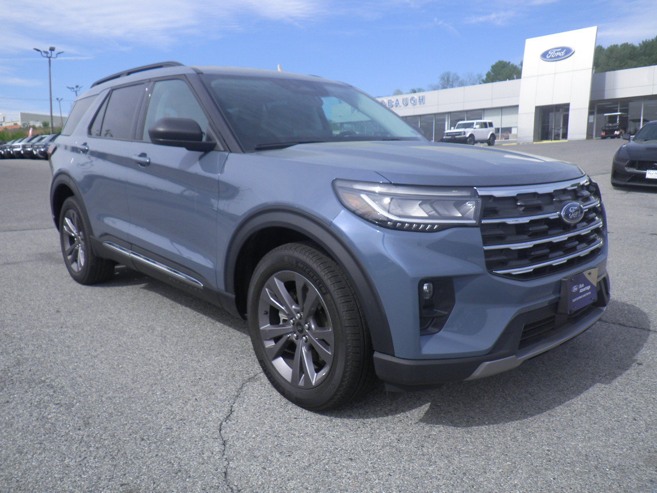 Certified 2025 Ford Explorer Active w/ Active Comfort Package