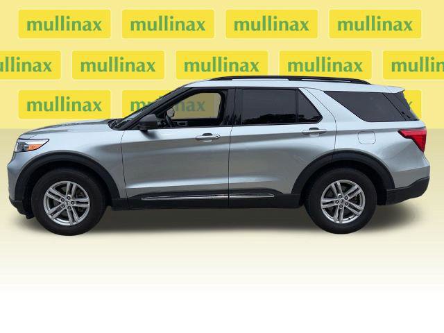 Certified 2023 Ford Explorer XLT w/ Equipment Group 202A RWD image 10