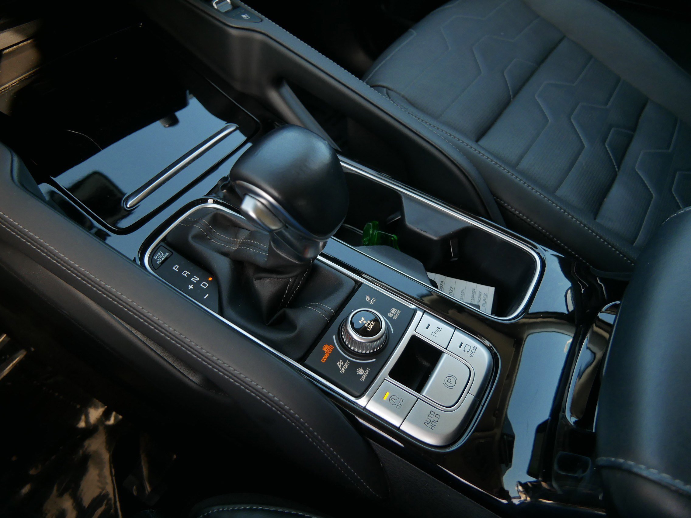 Used 2022 Kia Telluride SX w/ SX Prestige Package image 24