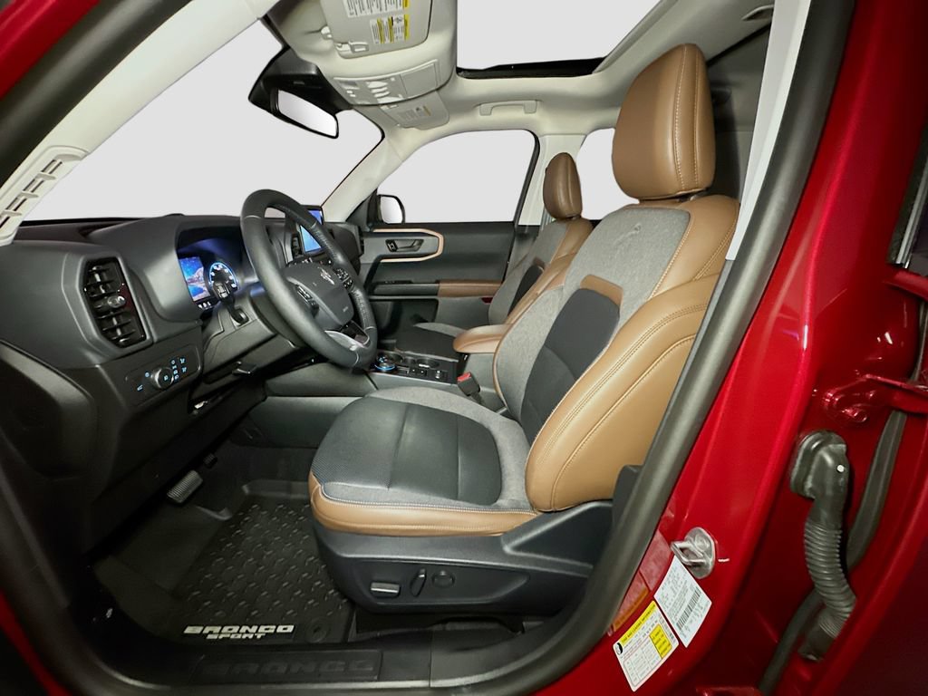 Certified 2021 Ford Bronco Sport Outer Banks w/ Outer Banks Package AWD/4WD image 17