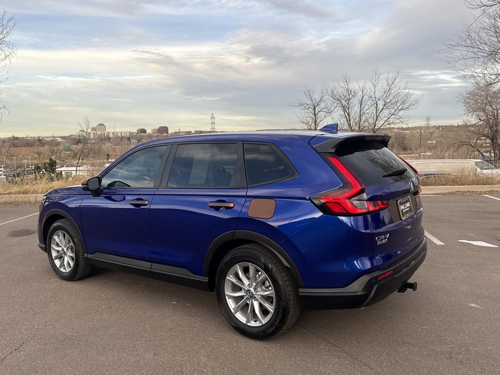 Used 2025 Honda CR-V EX-L image 3