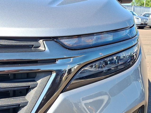 Used 2024 Chevrolet Equinox LS w/ LS Convenience Package AWD/4WD image 9