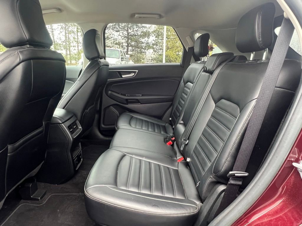 Certified 2020 Ford Edge SEL w/ Convenience Package AWD/4WD image 17