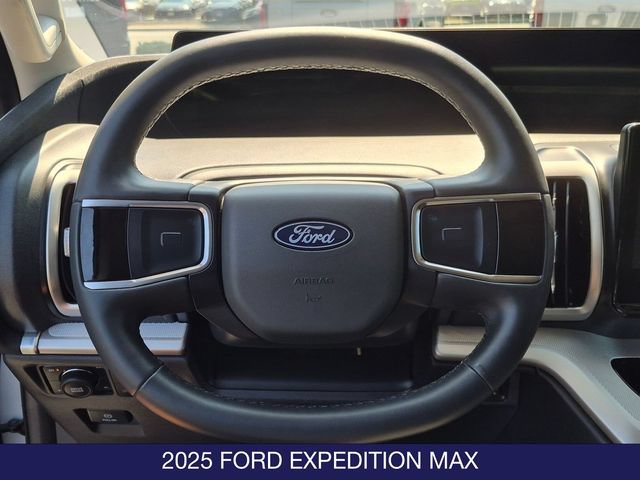 Certified 2025 Ford Expedition Max Active AWD/4WD image 18