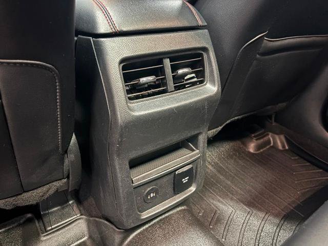 Certified 2024 Ford Edge ST-Line AWD/4WD image 24