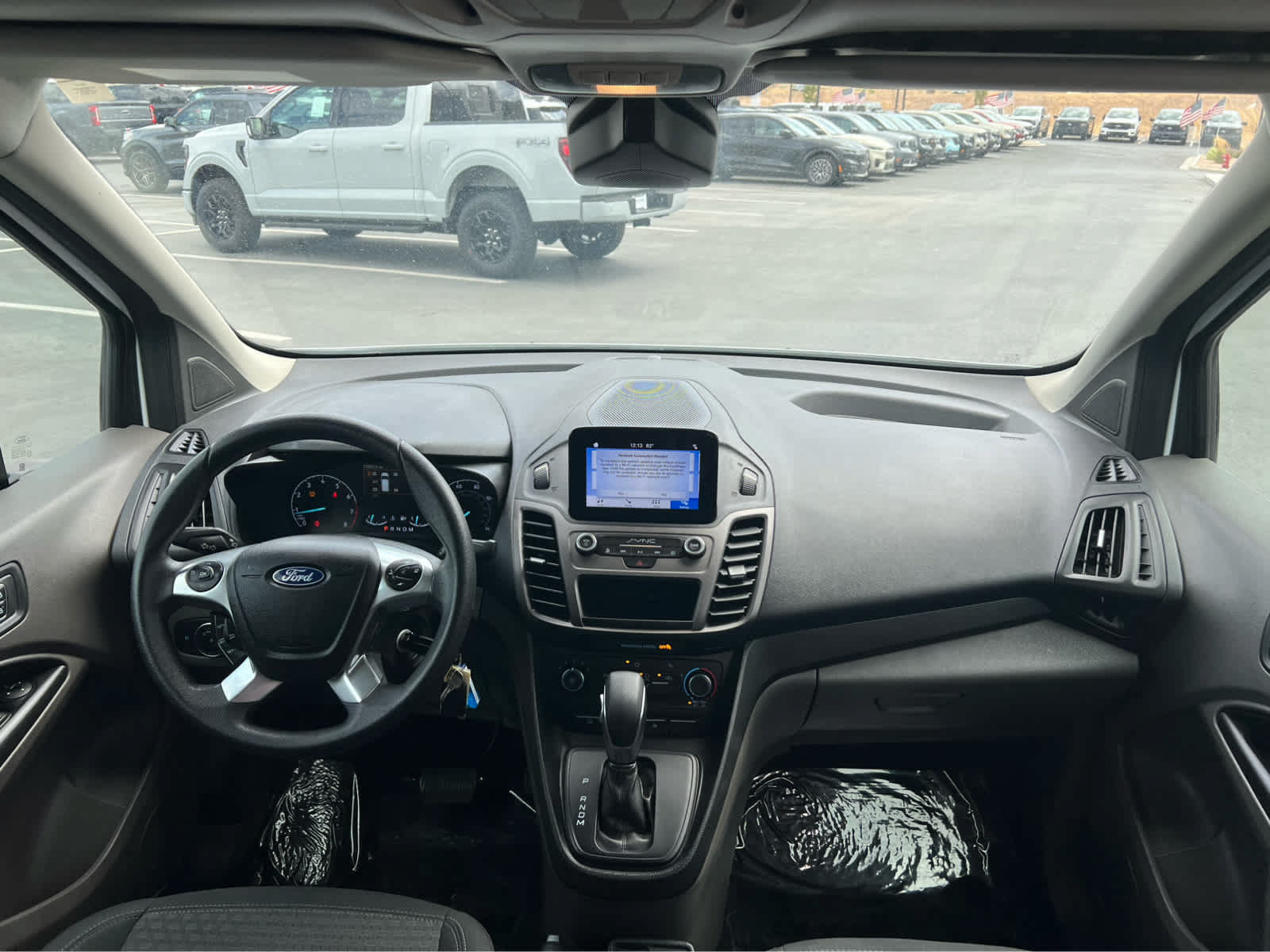 Certified 2019 Ford Transit Connect XLT FWD image 24