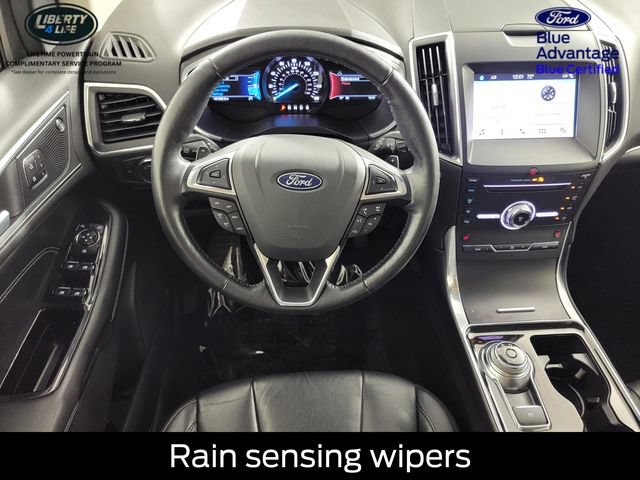 Certified 2019 Ford Edge Titanium w/ Cold Weather Package AWD/4WD image 27