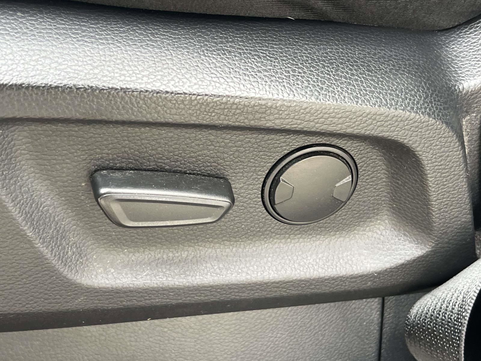 Certified 2023 Ford Ranger Lariat w/ Bed Utility Package image 19