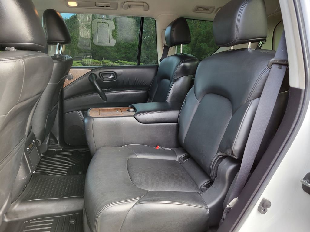 Used 2022 Nissan Armada SL w/ Captain's Chairs Package image 19
