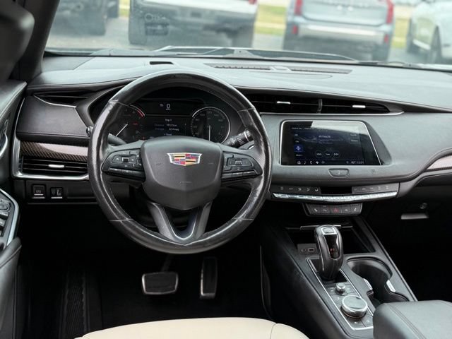 Used 2019 Cadillac XT4 Sport w/ Cold Weather Package AWD/4WD image 6