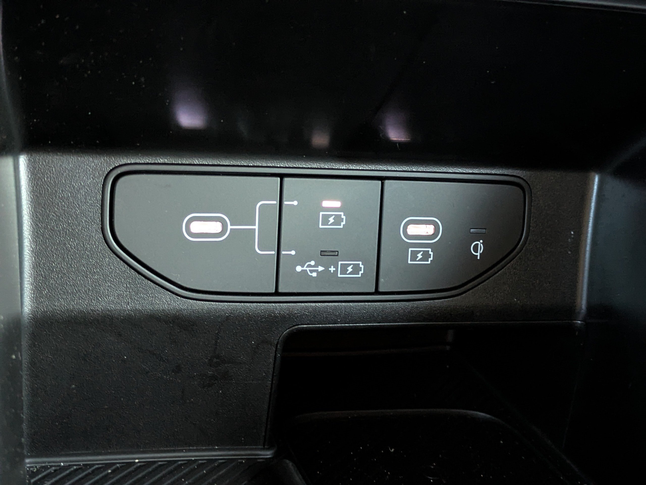 Used 2024 Kia Sorento S FWD image 24