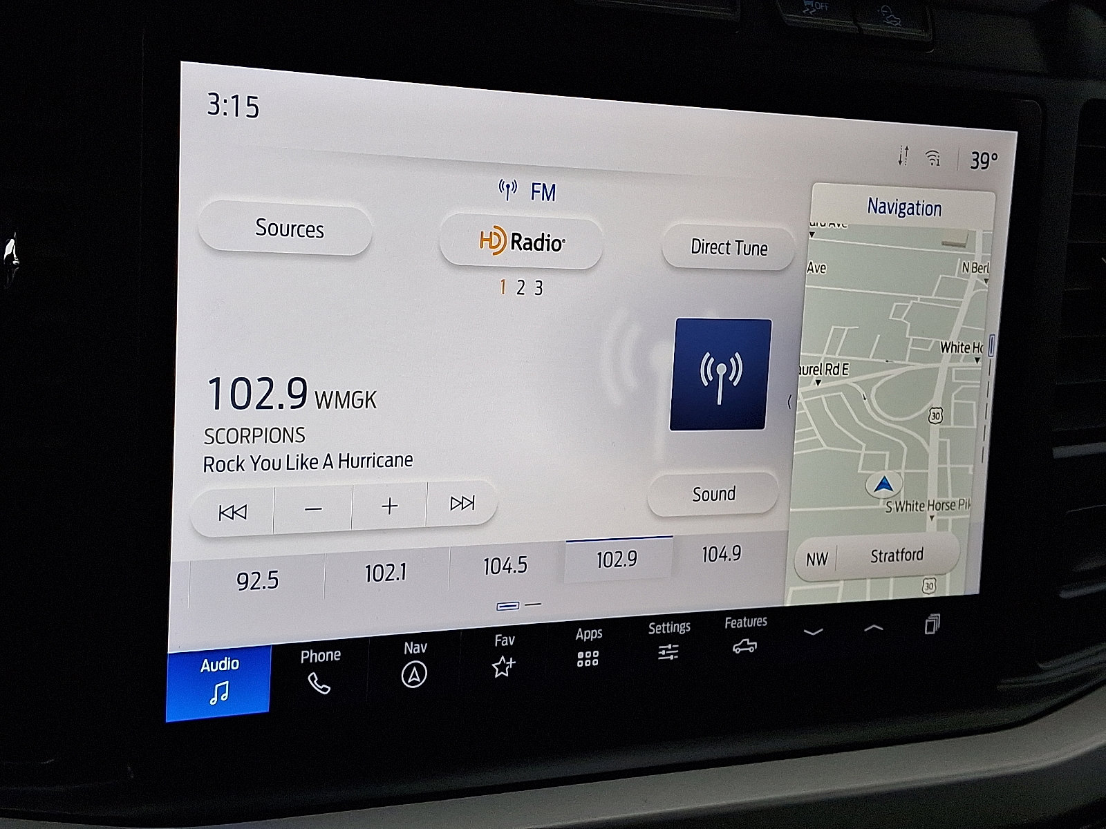 Certified 2023 Ford F250 XLT w/ Black Appearance Package image 20