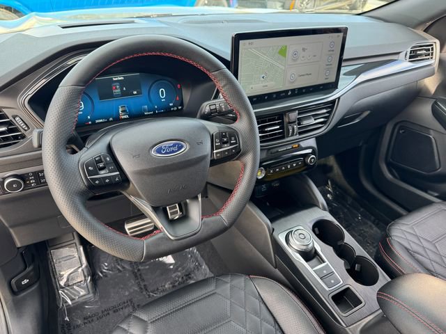 Certified 2023 Ford Escape ST-Line Elite w/ Premium Technology Package AWD/4WD image 10