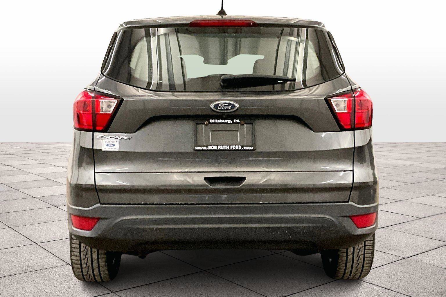 Certified 2019 Ford Escape S image 2