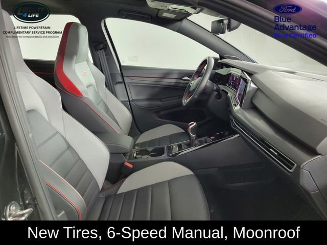 Used 2024 Volkswagen GTI SE FWD image 17